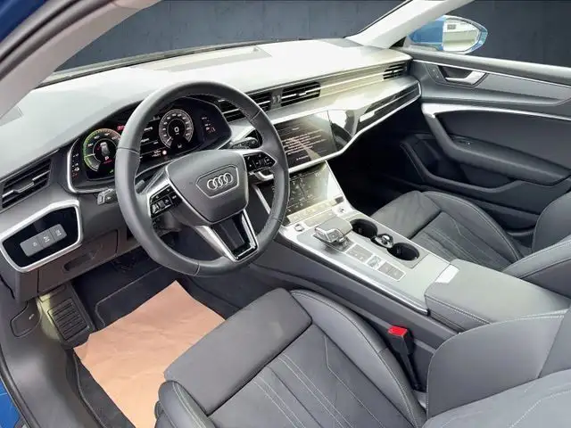 Audi A6 view 9