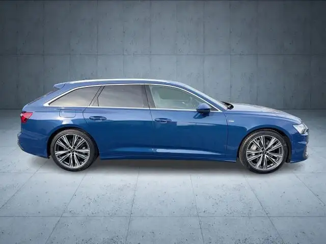 Audi A6 view 6