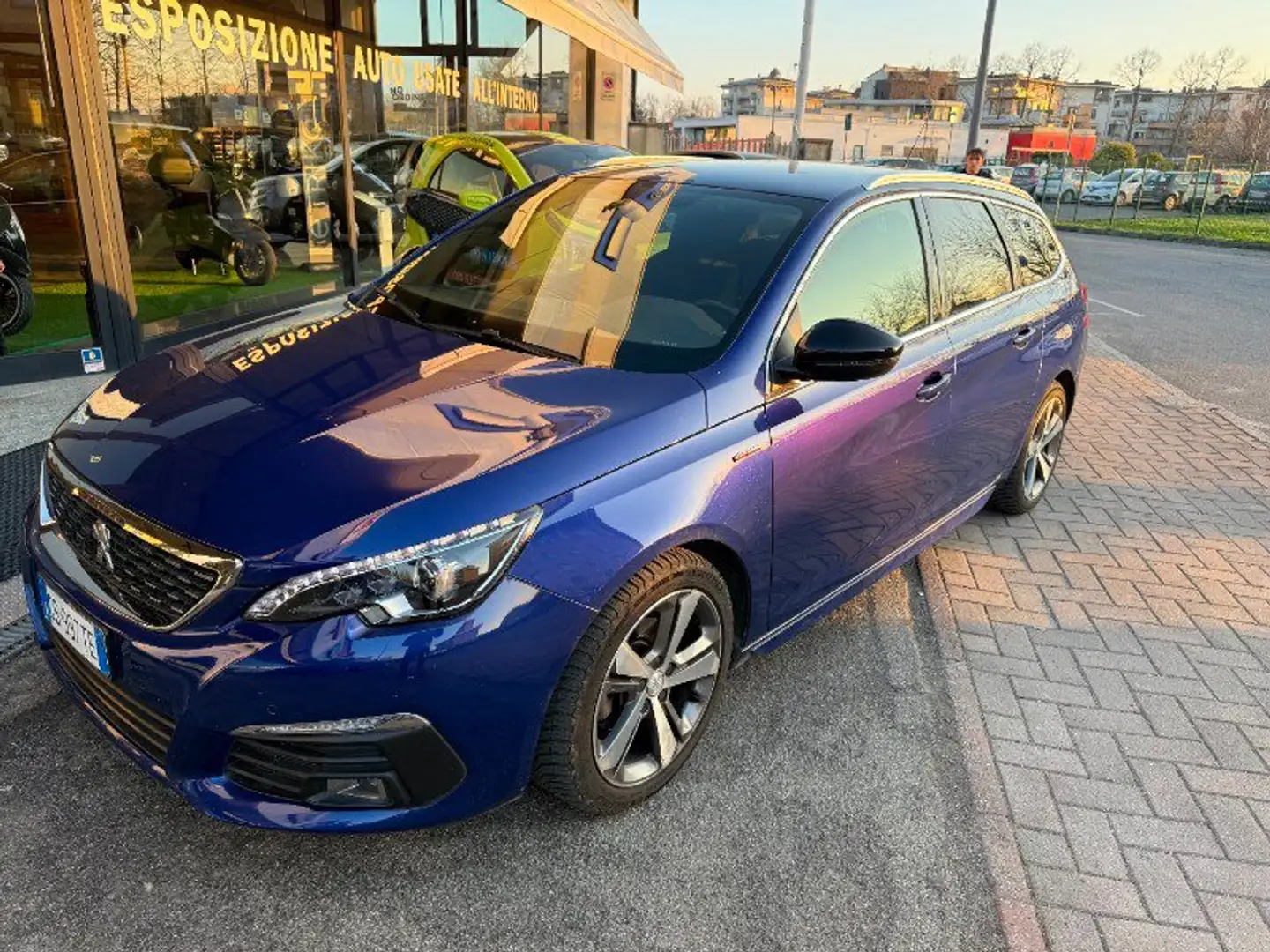 Peugeot 308 308 PureTech T. 130 S&S EAT8 SW GT Line Bleu - 1