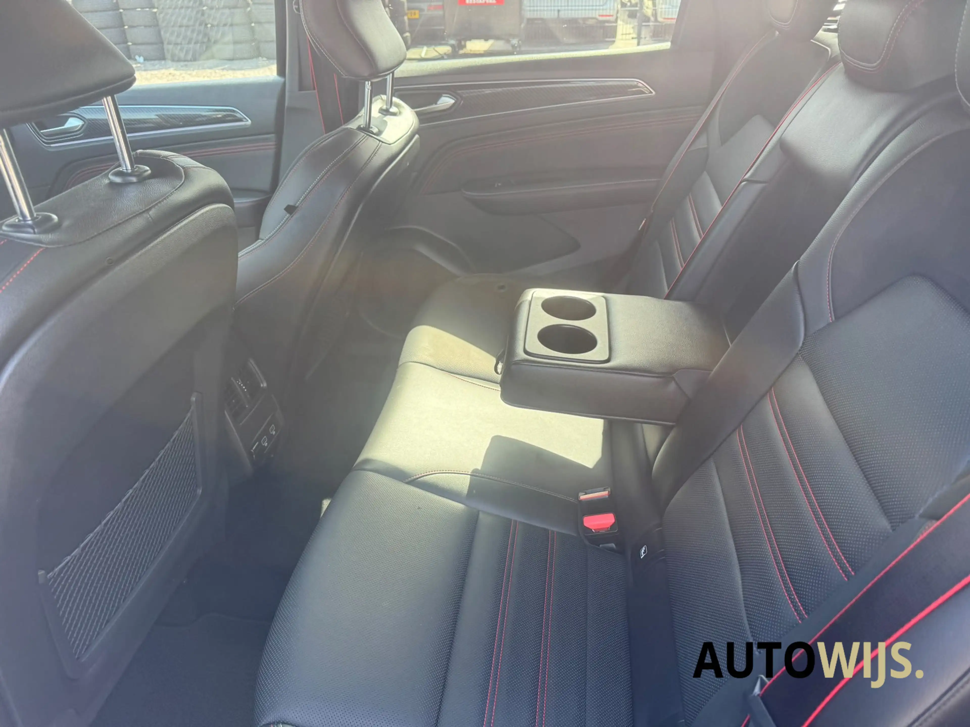 Renault Arkana 1.3 mild hybrid 160 R.S. line|AUT|CAMERA|LEDER|ACC — photo 18
