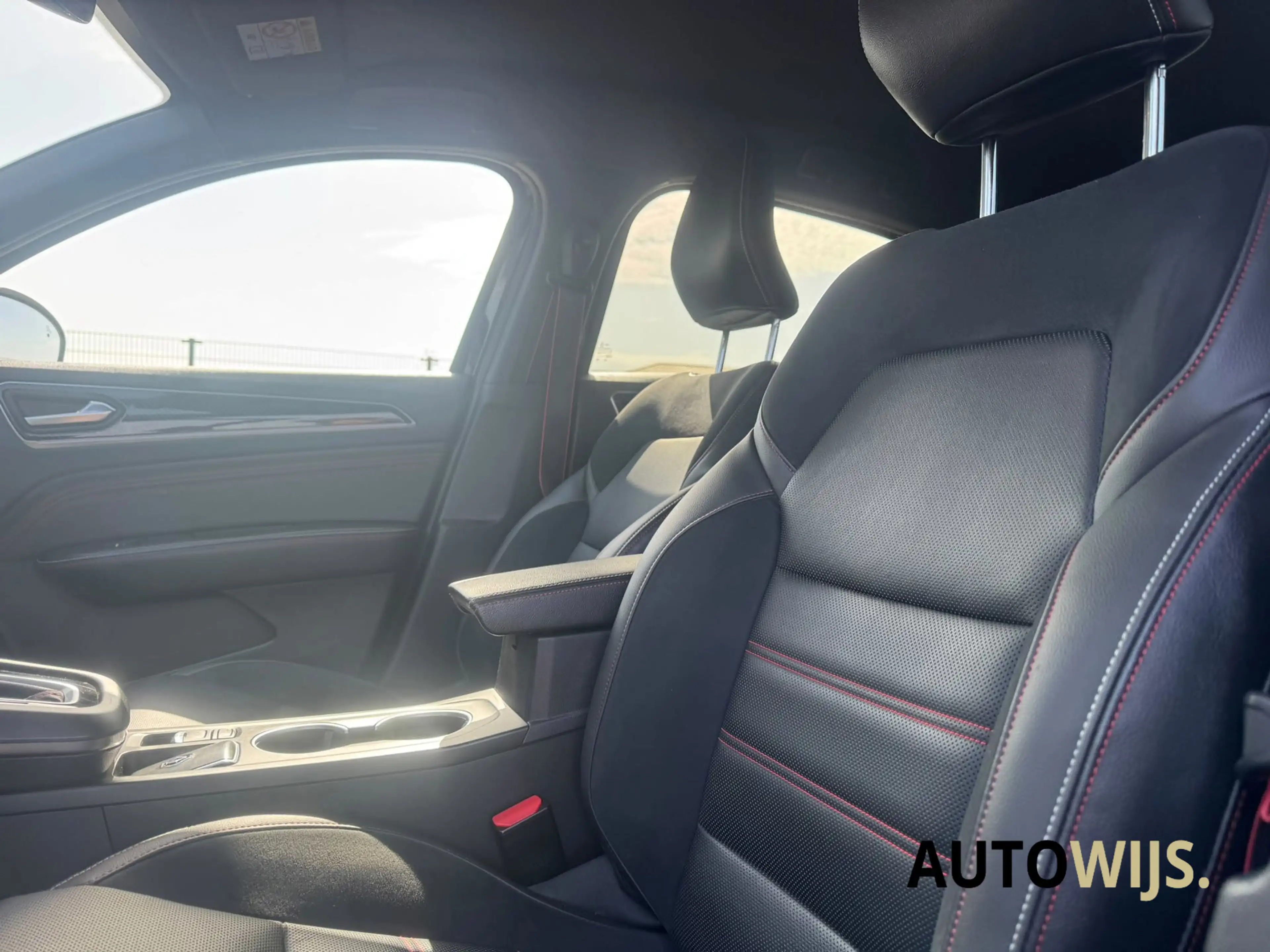 Renault Arkana 1.3 mild hybrid 160 R.S. line|AUT|CAMERA|LEDER|ACC — photo 15
