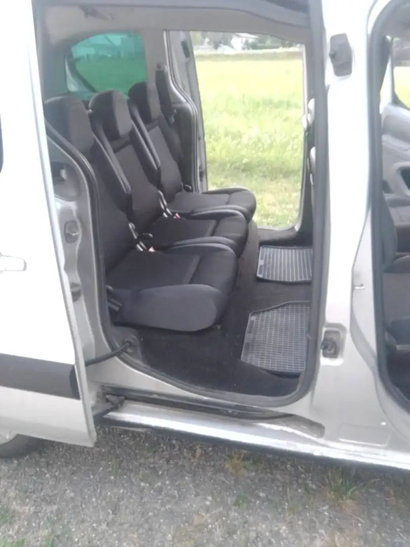 Peugeot Partner Partner Tepee Comfort 1,6 HDi 90 Comfort Grau - 1