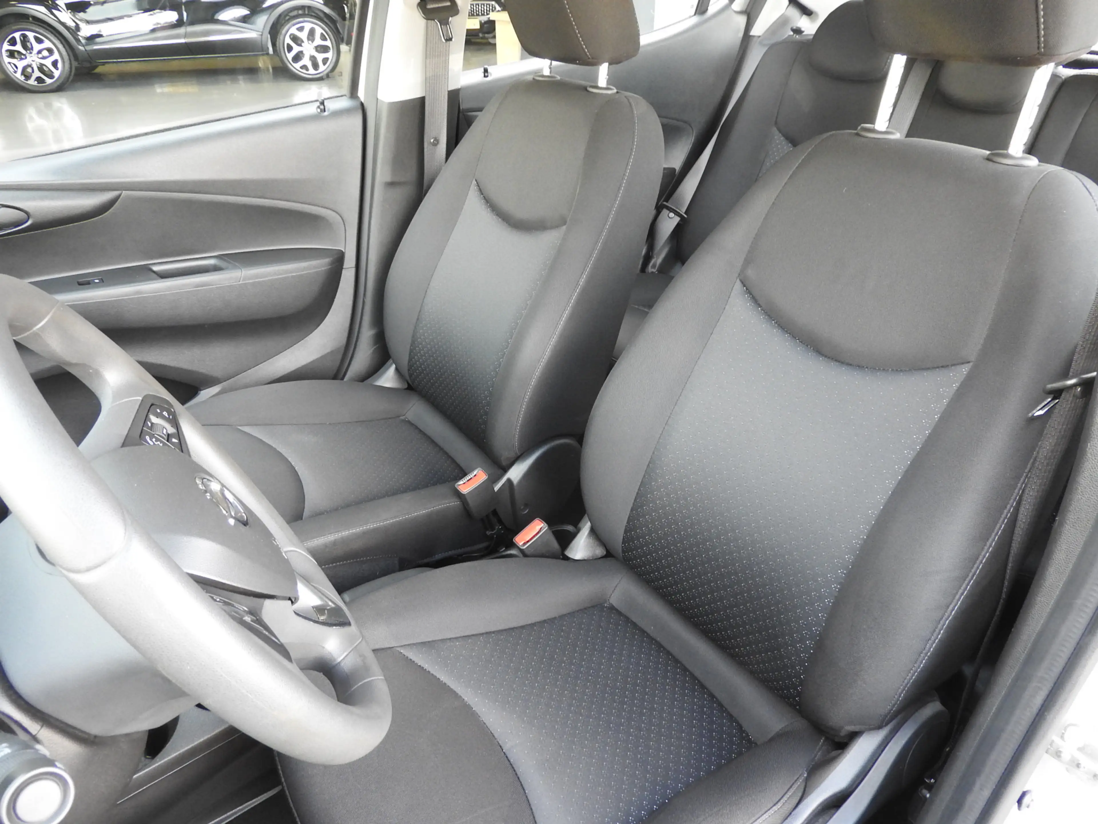 Opel Karl 1.0 ecoFLEX Edition, Airco, Cruise Control, Carpla — photo 9