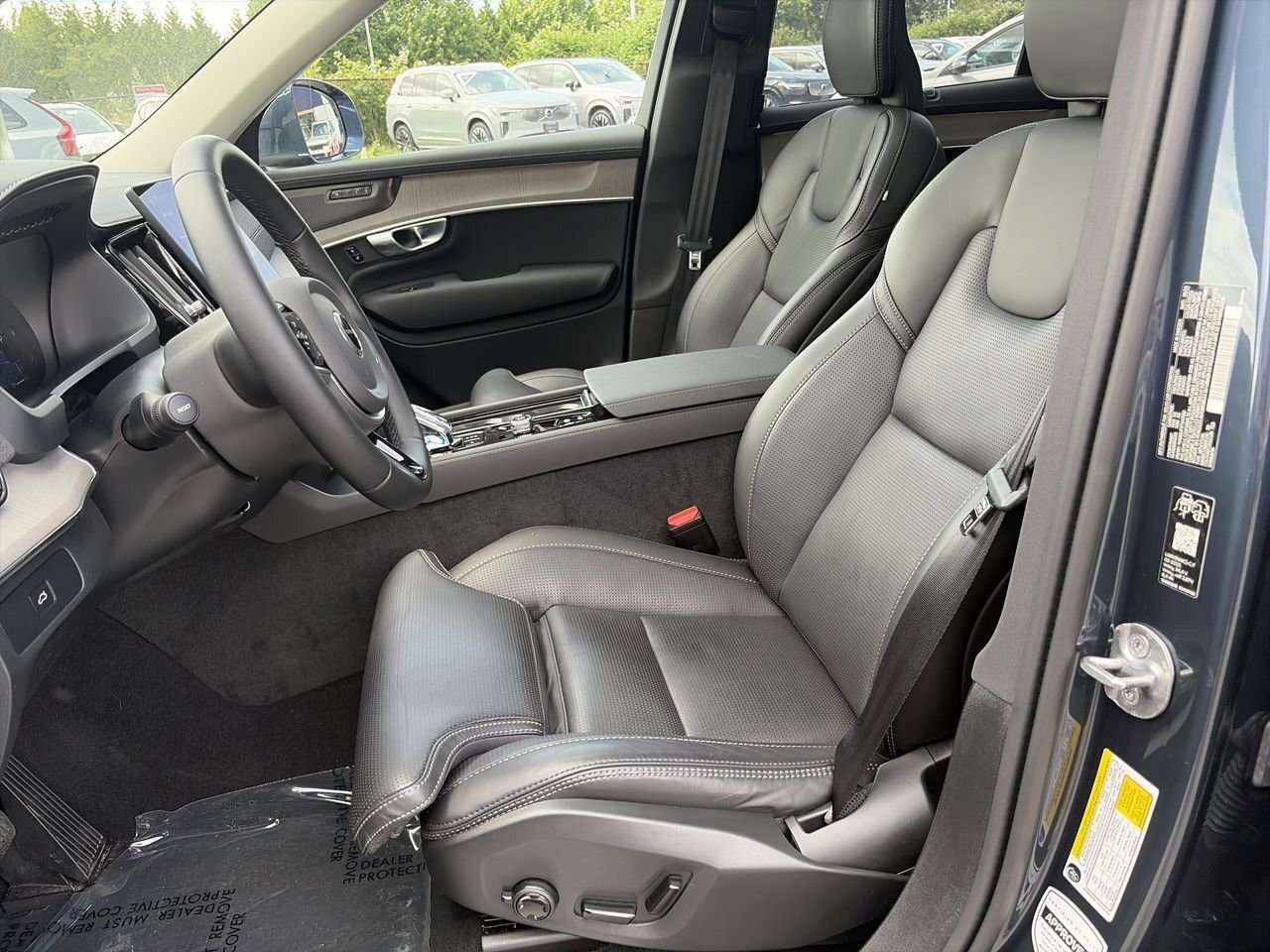 2026 Volvo XC90 B6 AWD Ultra Bright Theme 6-Seater Local BC Unit | thumb 19
