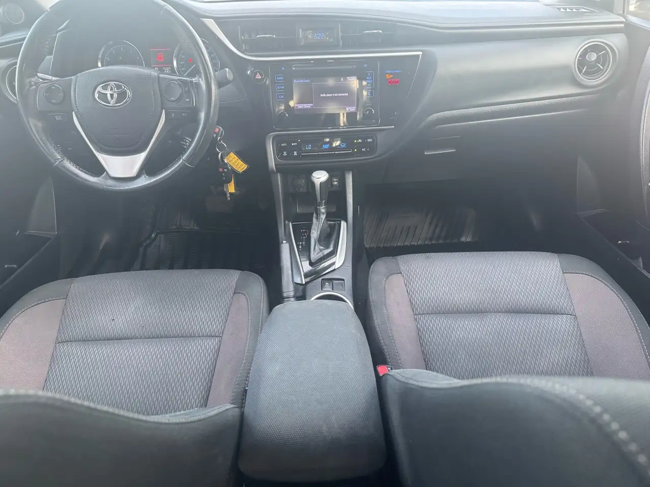 Toyota Corolla снимка Toyota Corolla