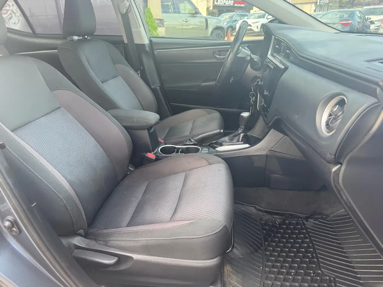Toyota Corolla снимка Toyota Corolla