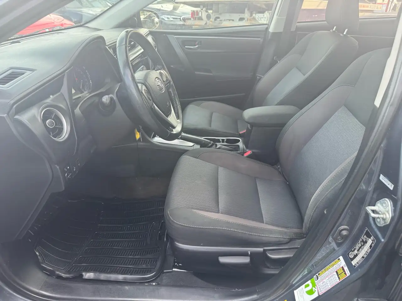 Toyota Corolla снимка Toyota Corolla