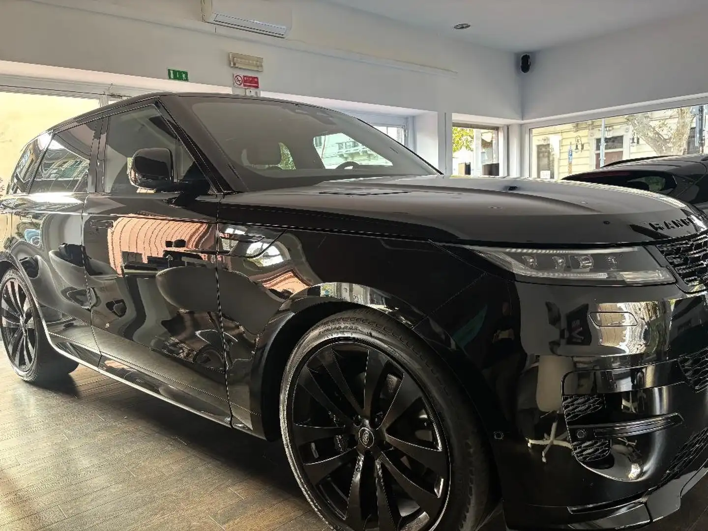 Land Rover Range Rover Sport 3.0d i6 mhev Dynamic HSE awd - cerchi 23"-full Nero - 2