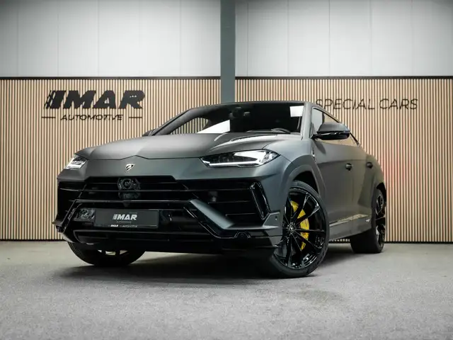 Lamborghini Urus 4.0 V8 S | Urus S | BTW | Akrapovic | Luchtvering