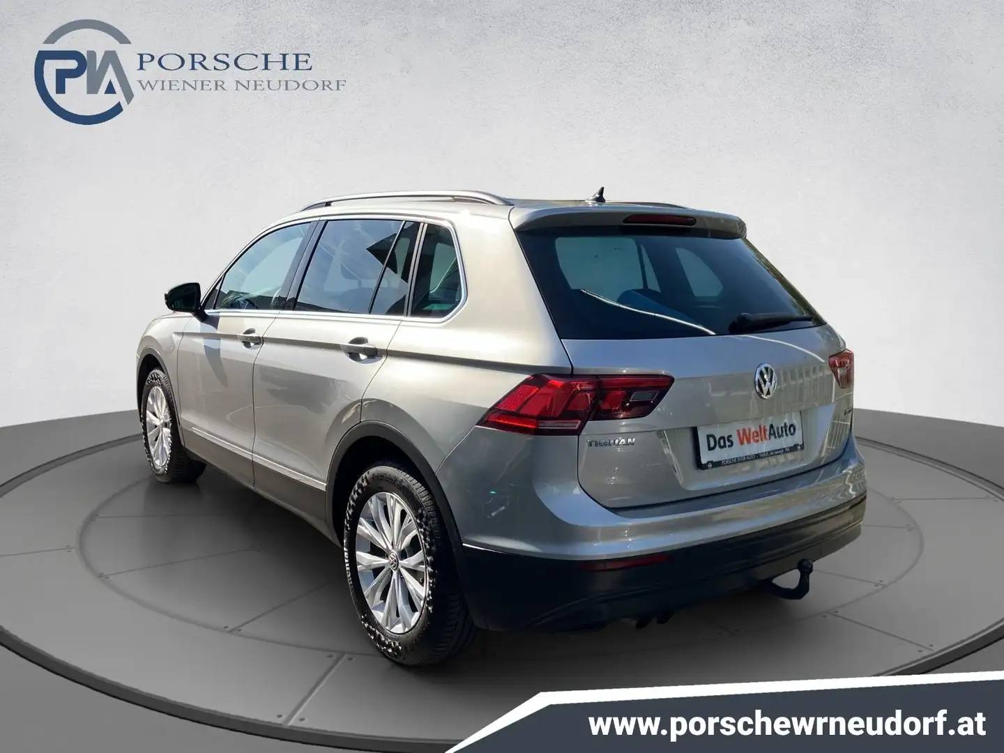 Volkswagen Tiguan Comfortline TSI 4MOTION DSG Silber - 2