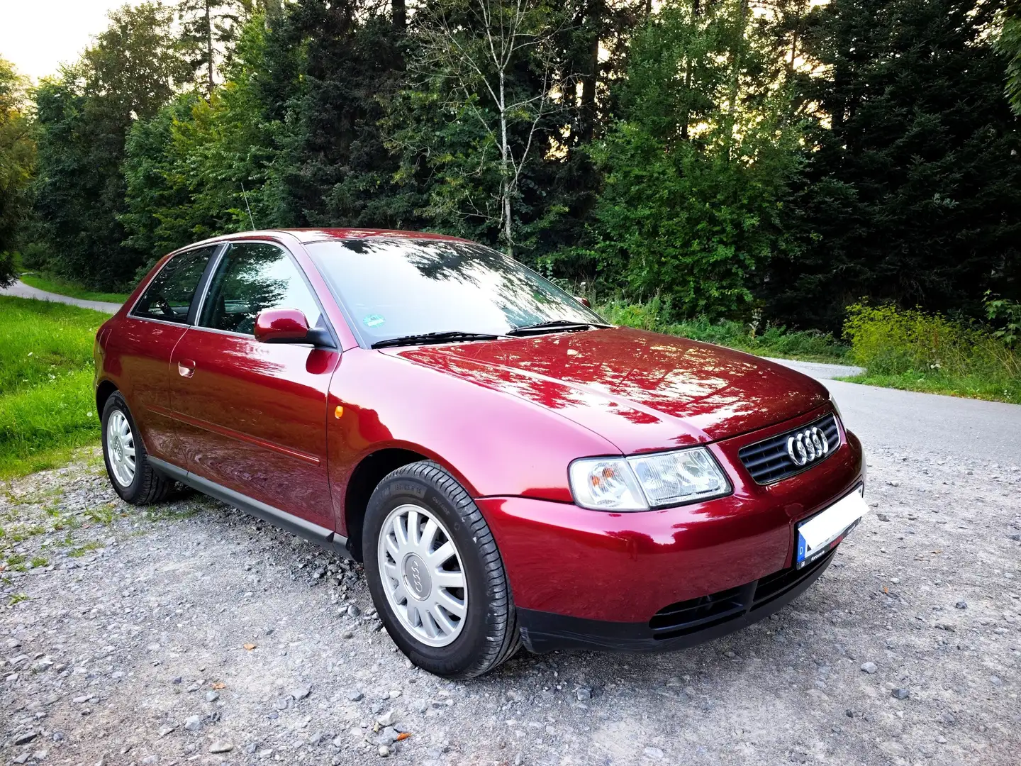 Audi A3 1.8 Ambiente / top gepflegt TÜV/HU Neu Rot - 2