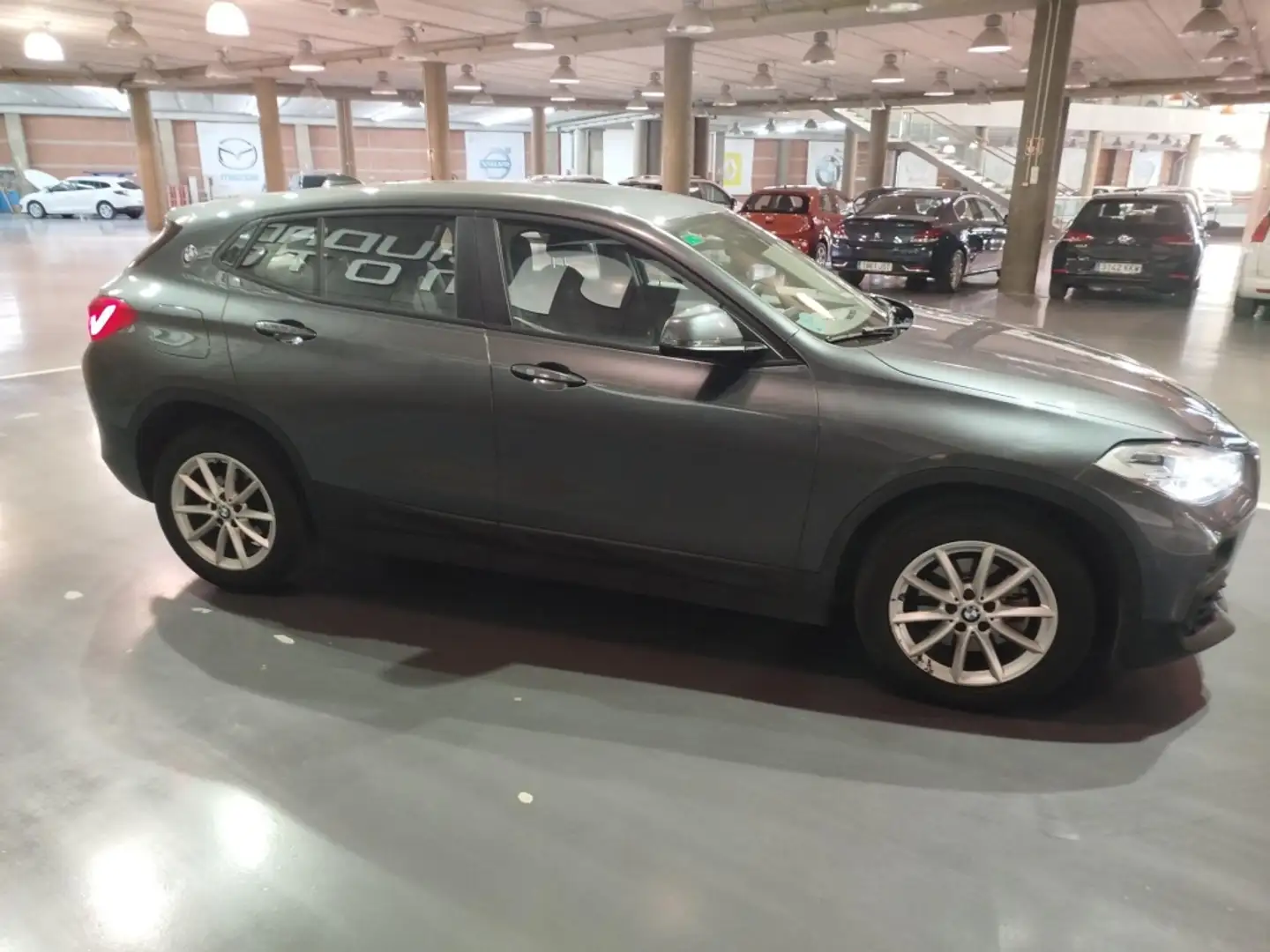 BMW X2 xDrive 18dA Impulse Gris - 2