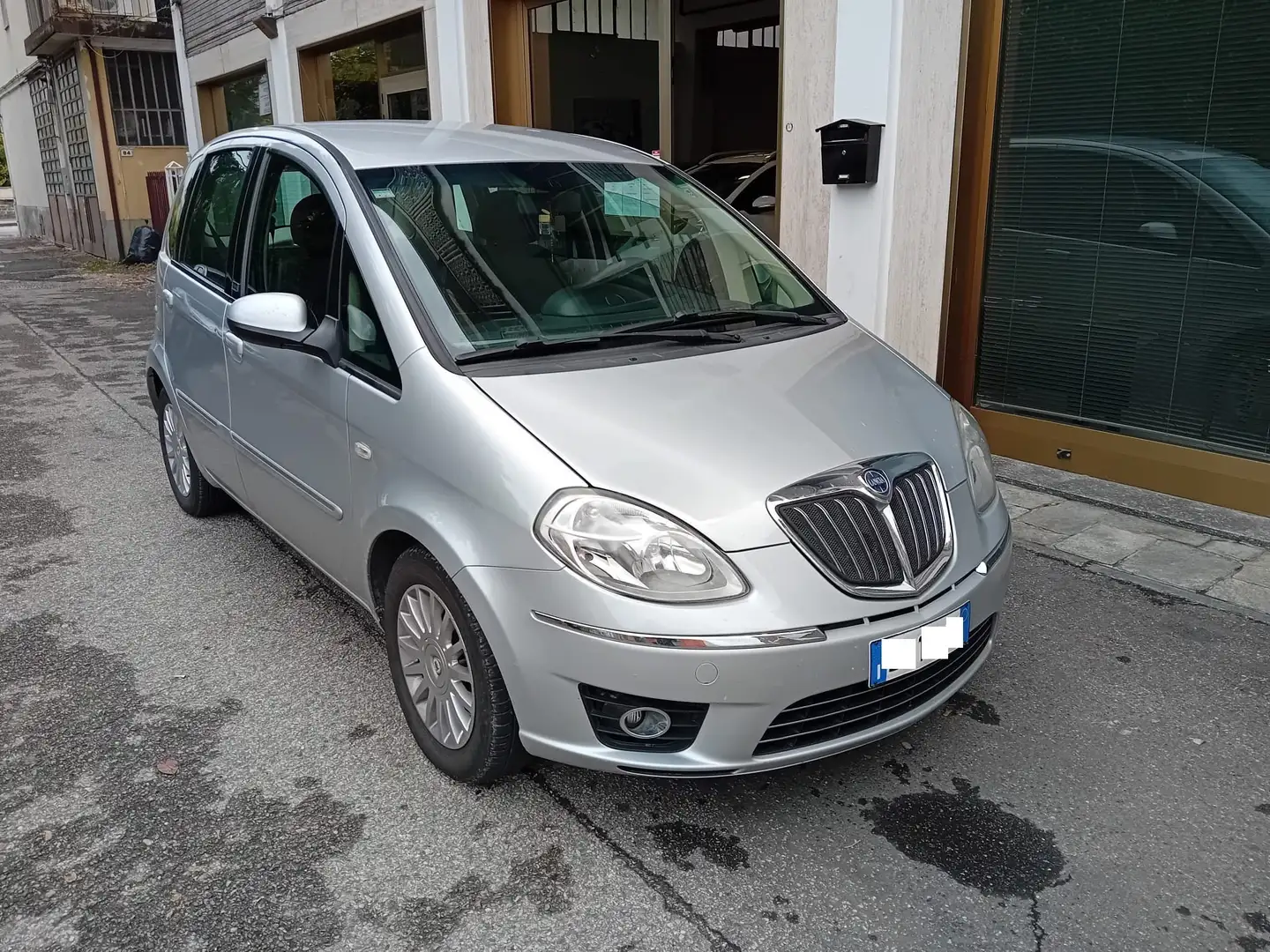 Lancia MUSA 1.3 M.JET 95CV -GOLD- MOLTO BELLA Argento - 1