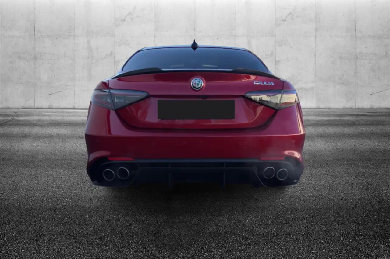 Alfa Romeo Giulia 2024
