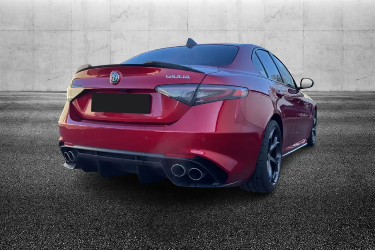 Alfa Romeo Giulia 2024