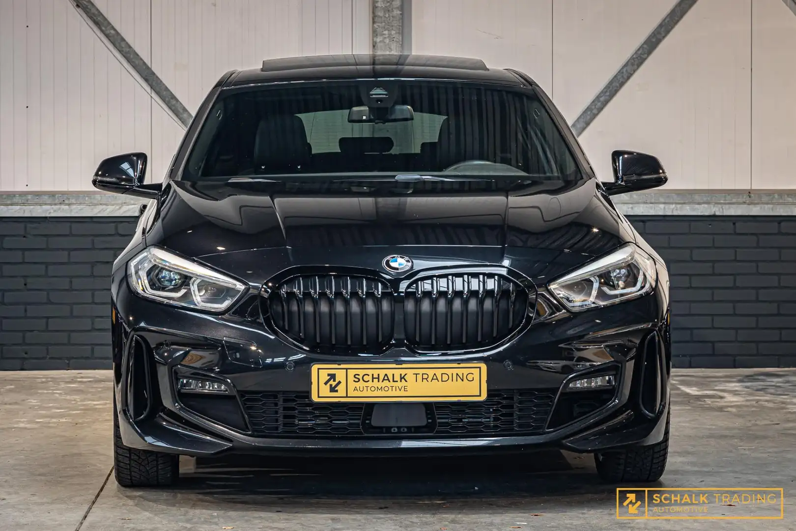 BMW 120 1-serie 120i High Executive|Pano|HIFI|Leder|Fabgar Zwart - 2