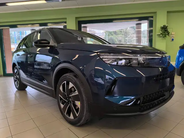 Opel Grandland 1.2 hybrid GS 145cv e-dcs6