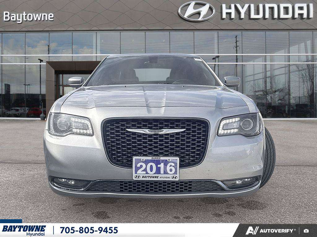 2016 Chrysler 300