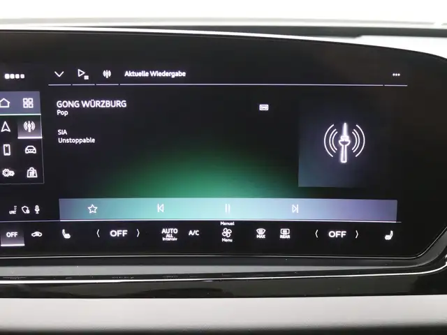 Audi A6 view 12