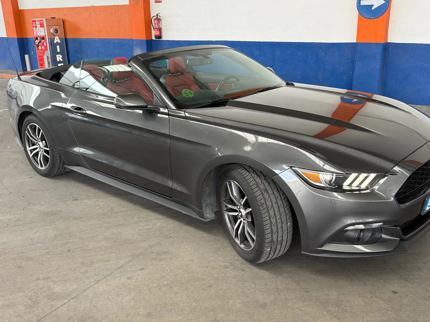 Ford Mustang Mustang Convertible 2.3 EcoBoost Aut. Negro - 1