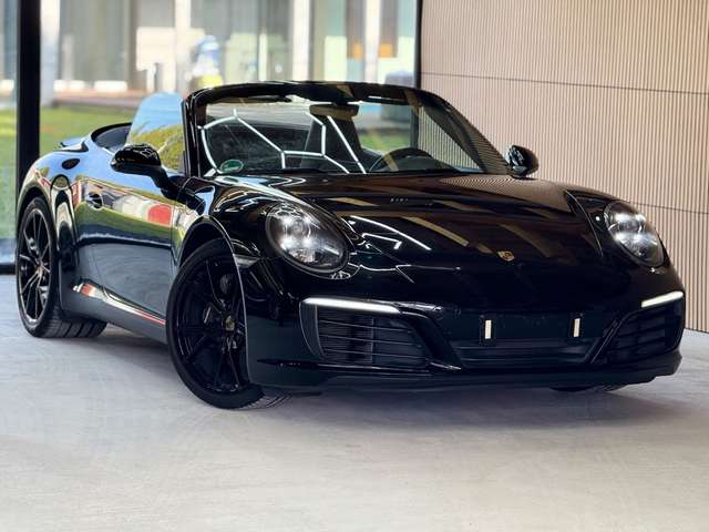 Imagine Porsche 911 Carrera Cabriolet