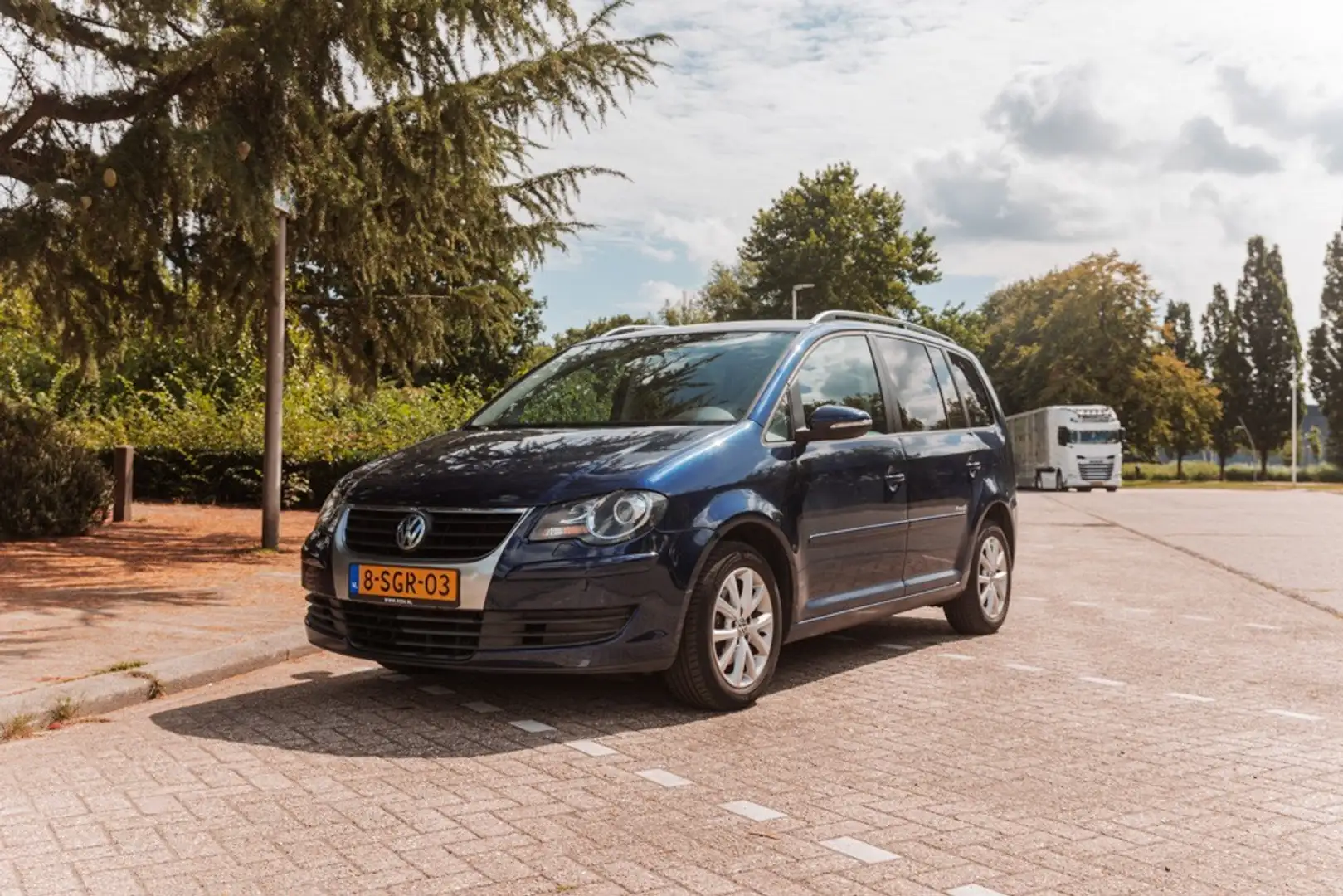 Volkswagen Touran Touran 1.4 TSI Trendline / Freestyle. Azul - 1