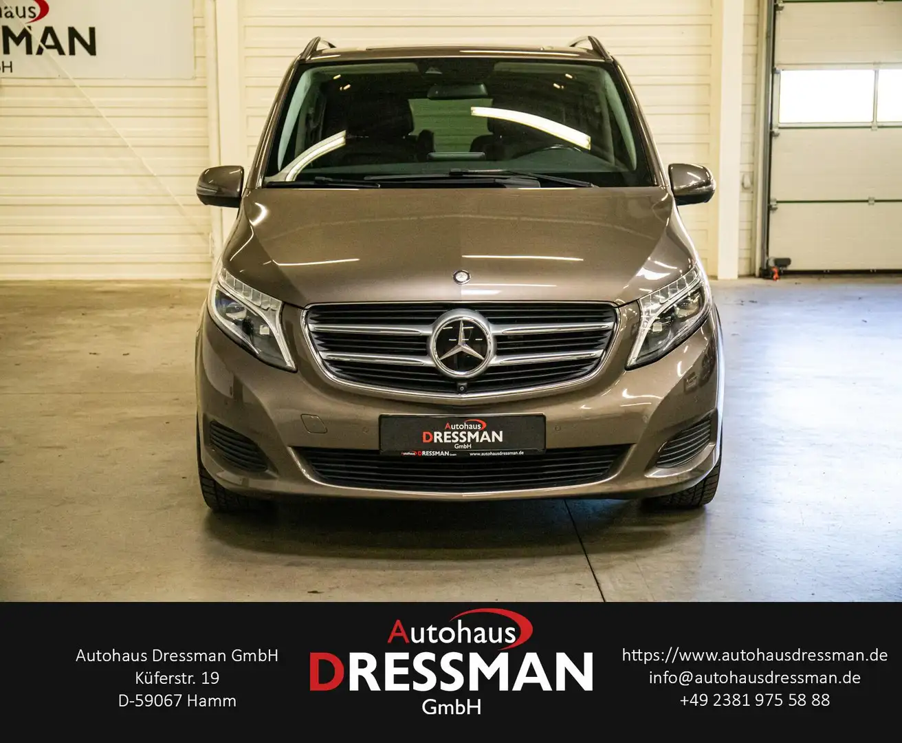 Mercedes-Benz V 220 V 250d 4MATIC BURMESTER DISTR 360° SITZKLIMA AHK Grau - 2