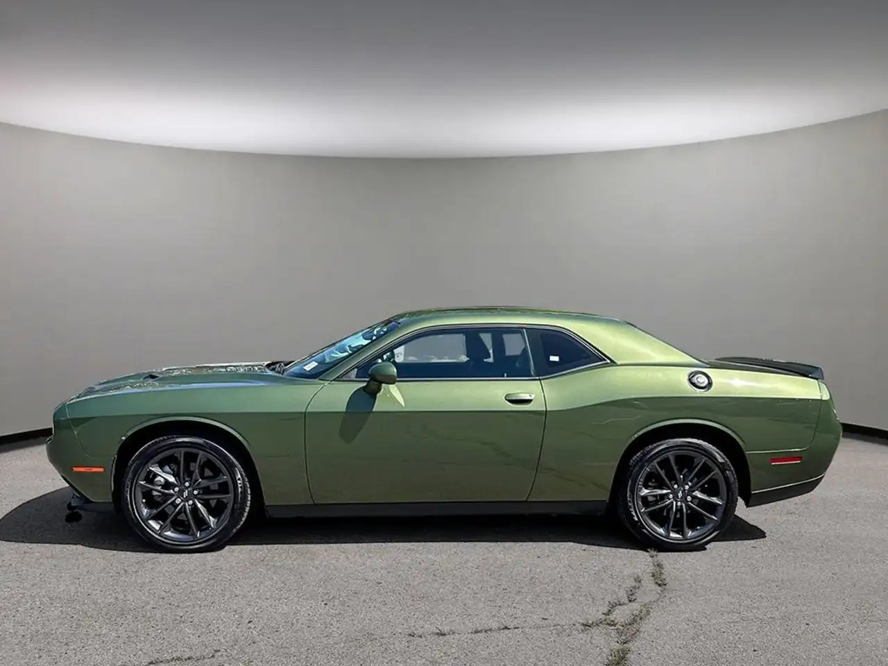 Dodge Challenger снимка Dodge Challenger
