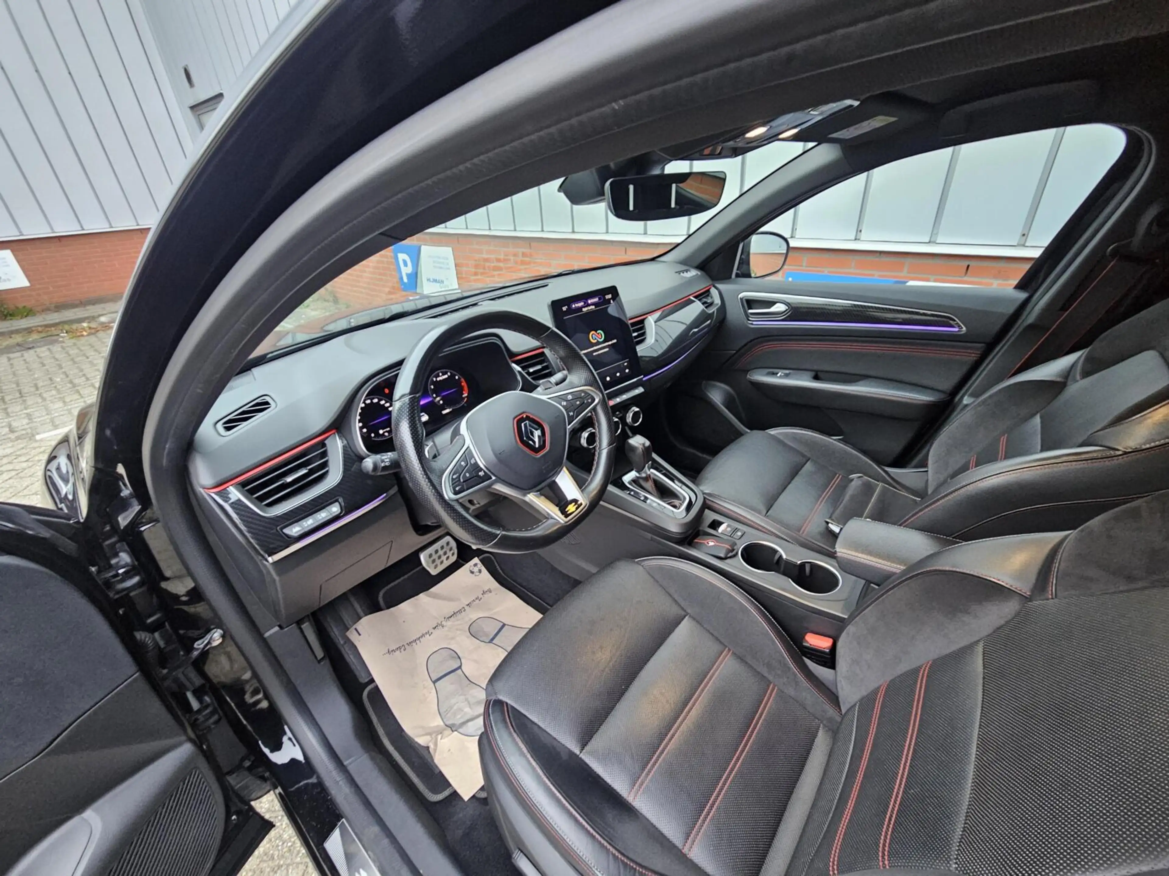 Renault Arkana 1.3 TCe 140 Camera Carplay Leder — photo 5
