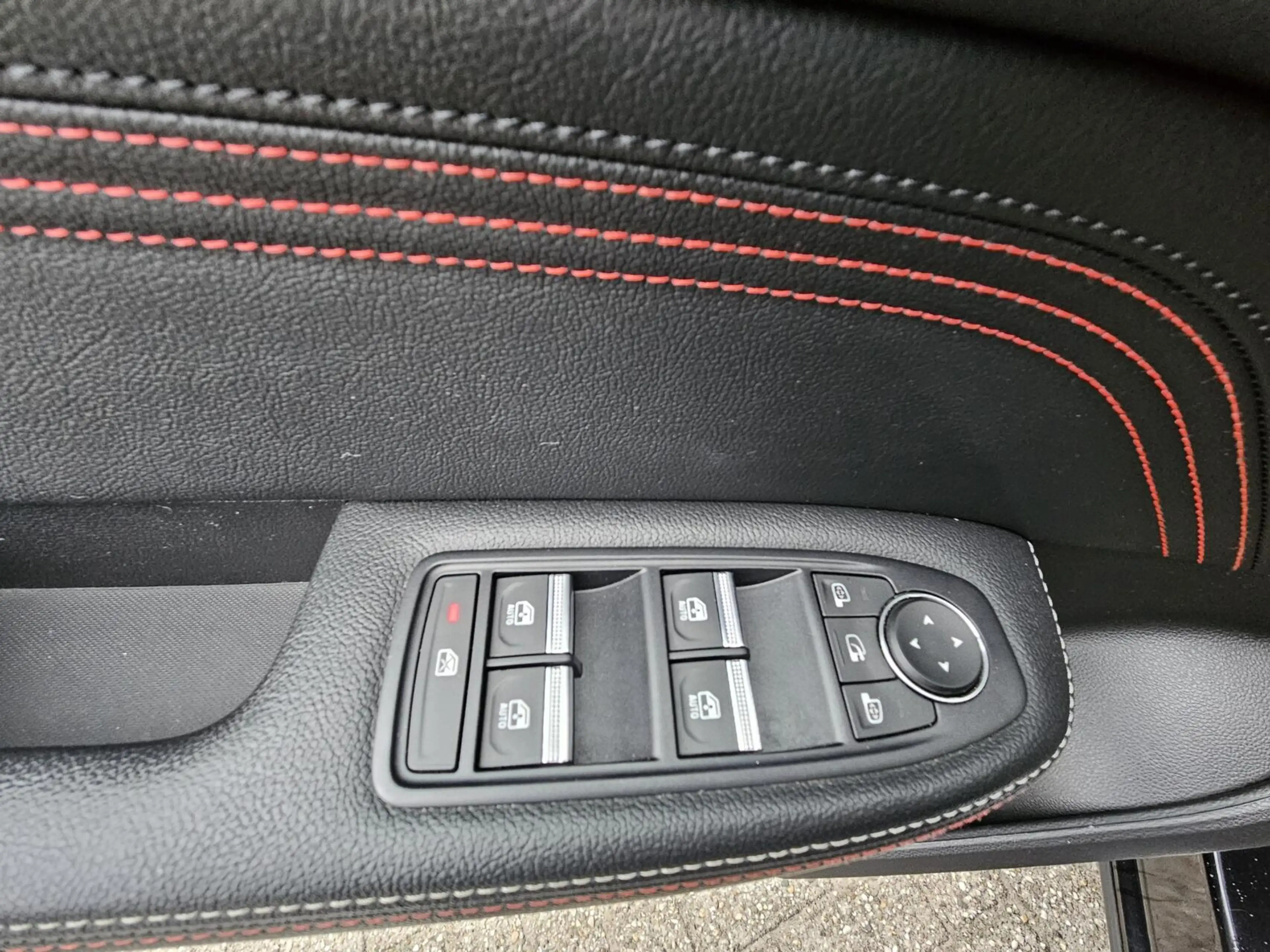 Renault Arkana 1.3 TCe 140 Camera Carplay Leder — photo 18