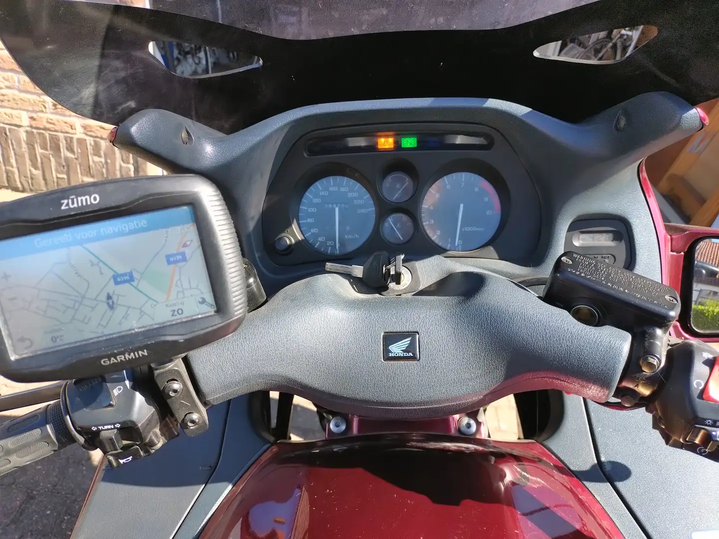 Honda ST 1100 Rouge - 2