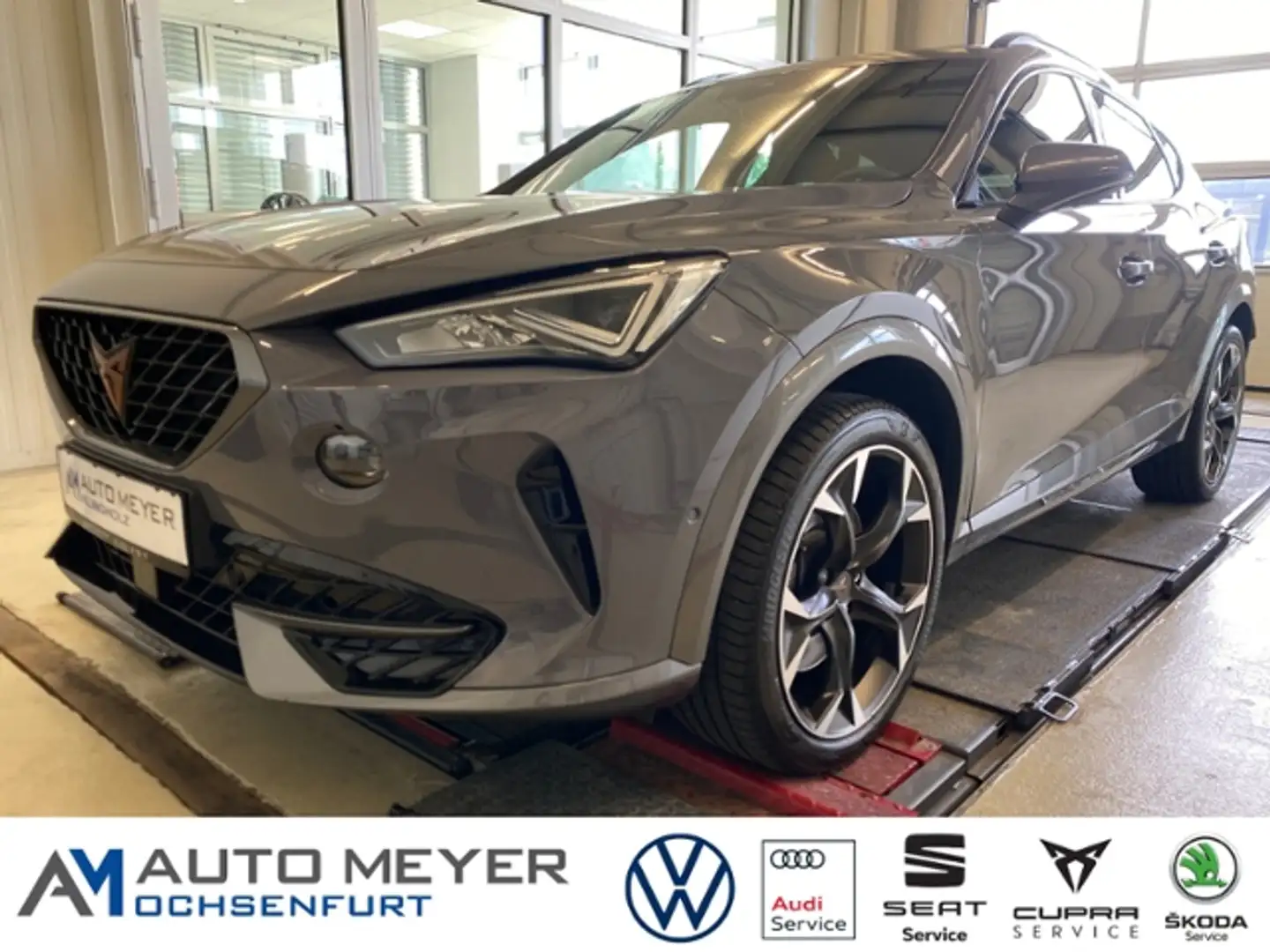 CUPRA Formentor VZ Kamera Navi Pano ACC Gris - 1