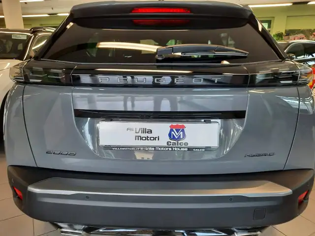 Peugeot 2008 view 9