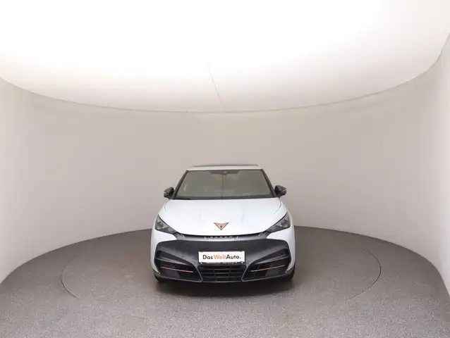 CUPRA Tavascan view 3