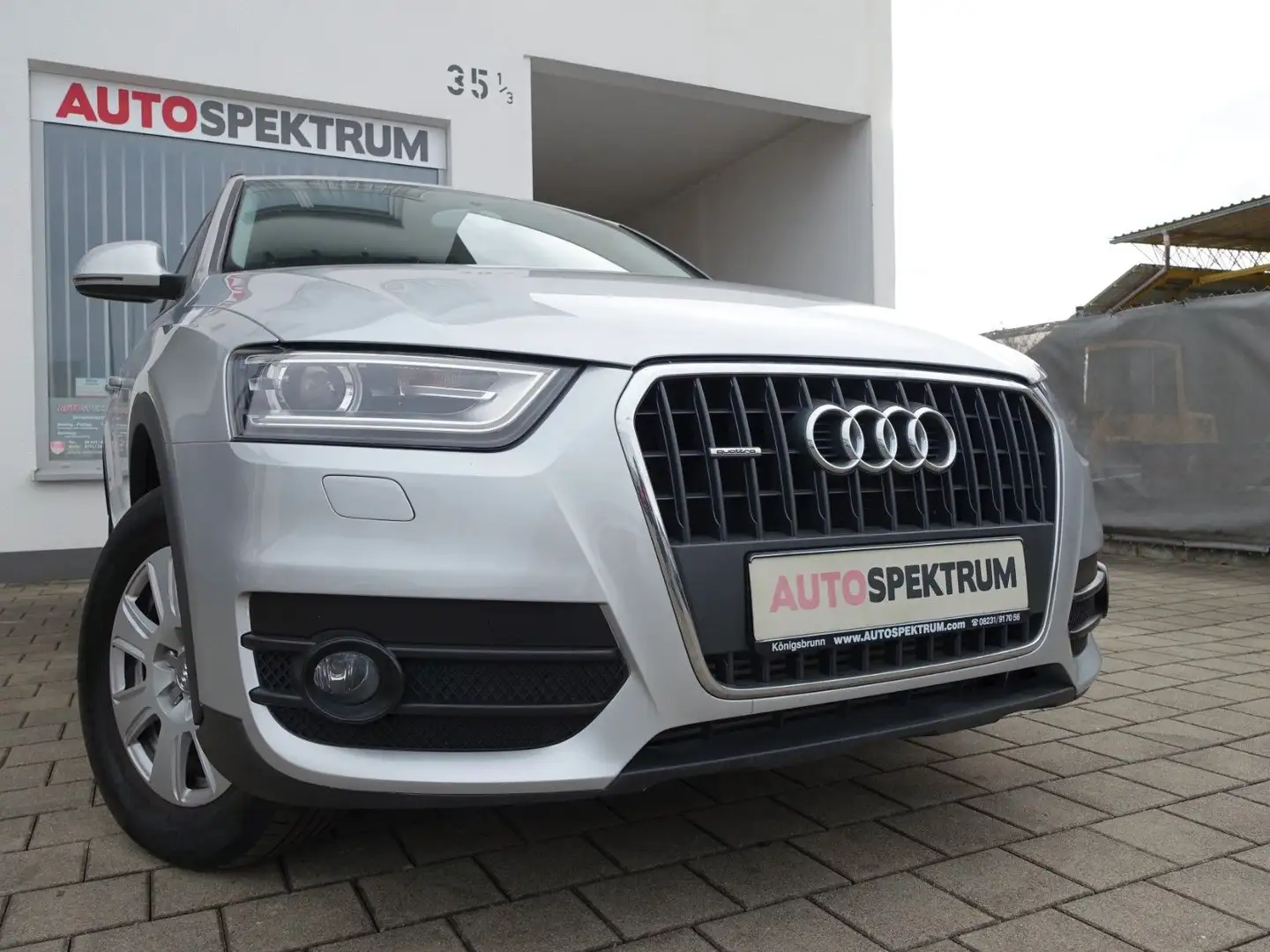 Audi Q3 2.0 TFSI quattro AUS 1. HAND Argent - 1