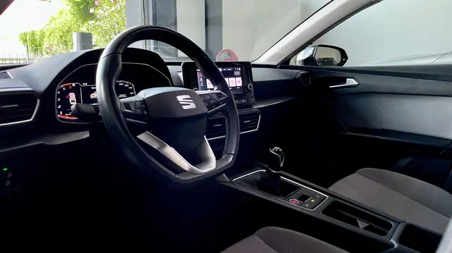 Seat Leon view 15