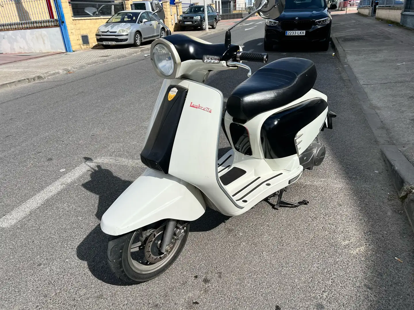 Lambretta LN 125 Blanco - 1