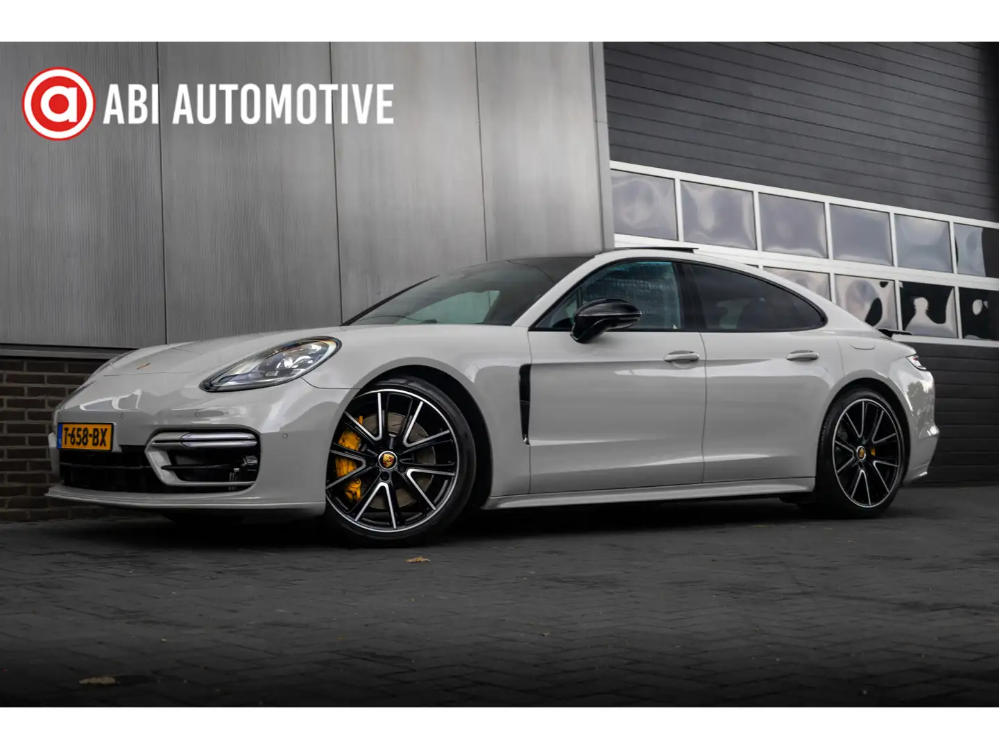 Porsche Panamera 2.9 4 E-Hybrid 463 pk Platinum Edition Sport-Chron Сірий - 1