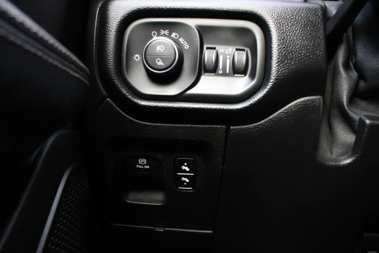 RAM 1500 fotografie RAM 1500