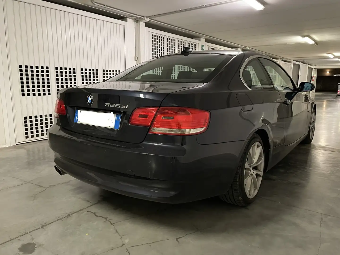 BMW 325 325xi Coupe Attiva - 2