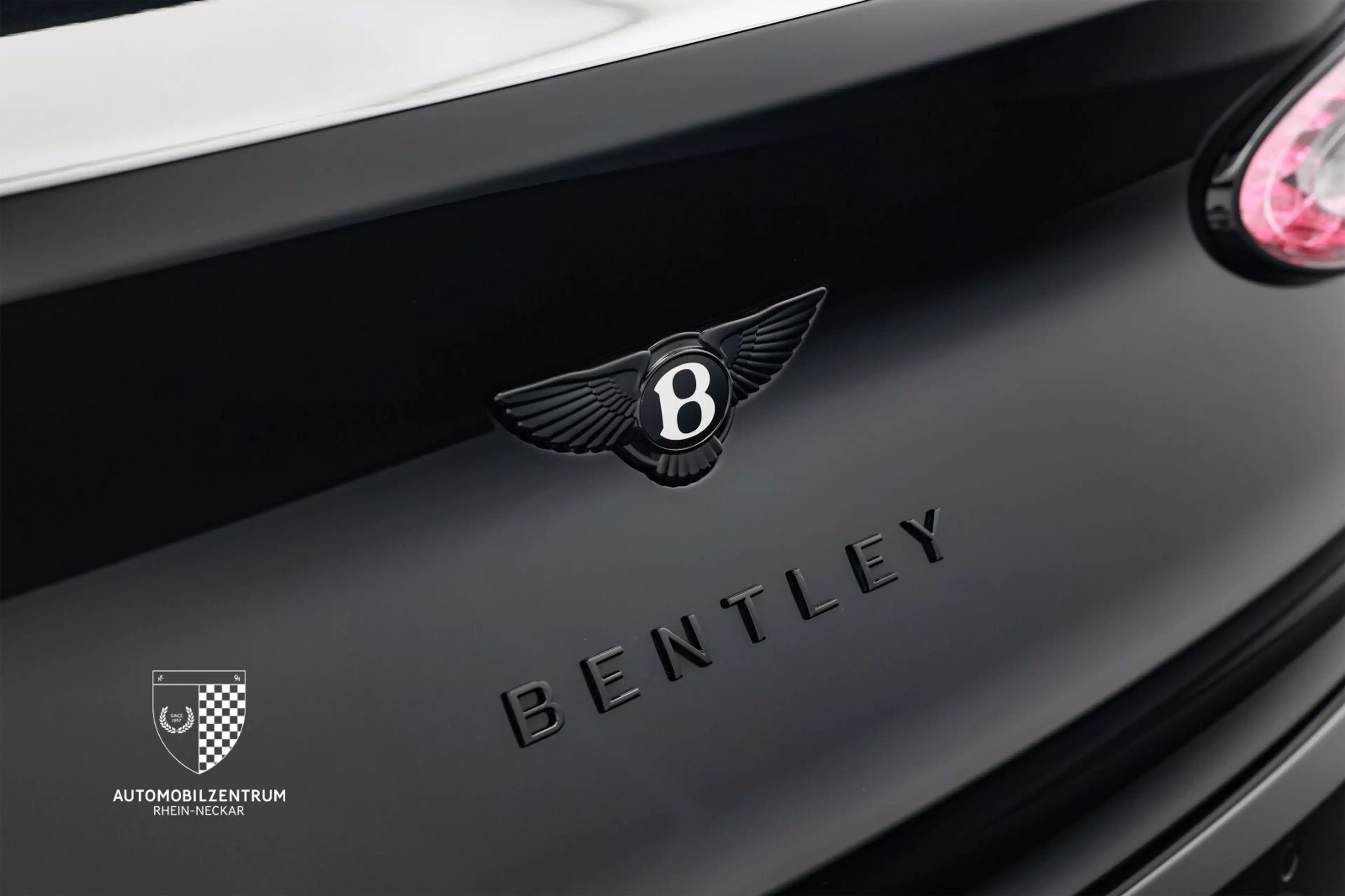 Bentley Bentayga Bentayga Speed Mulliner/Touring/Blackline/Carbon — photo 13