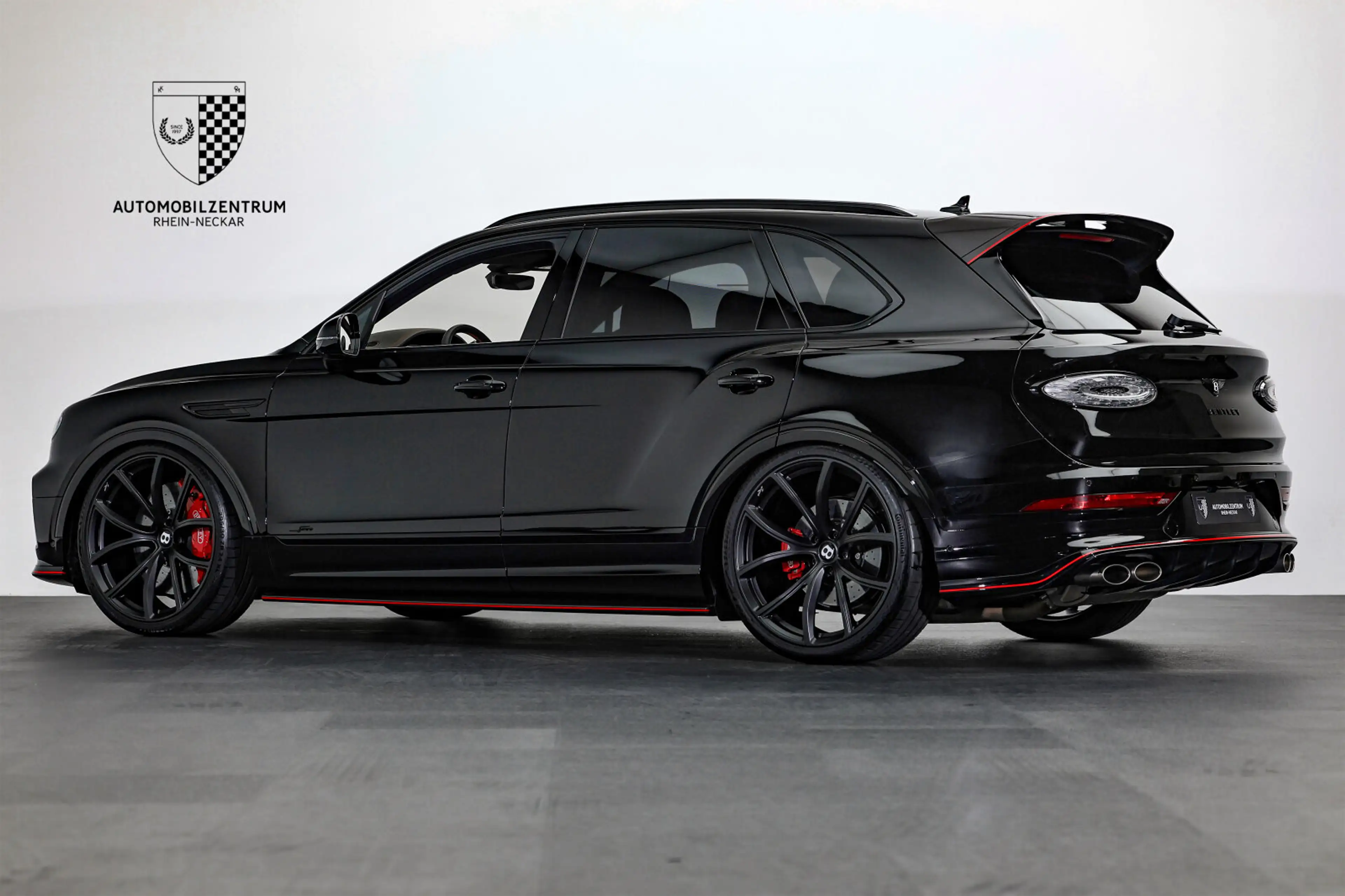 Bentley Bentayga Bentayga Speed Mulliner/Touring/Blackline/Carbon — photo 5