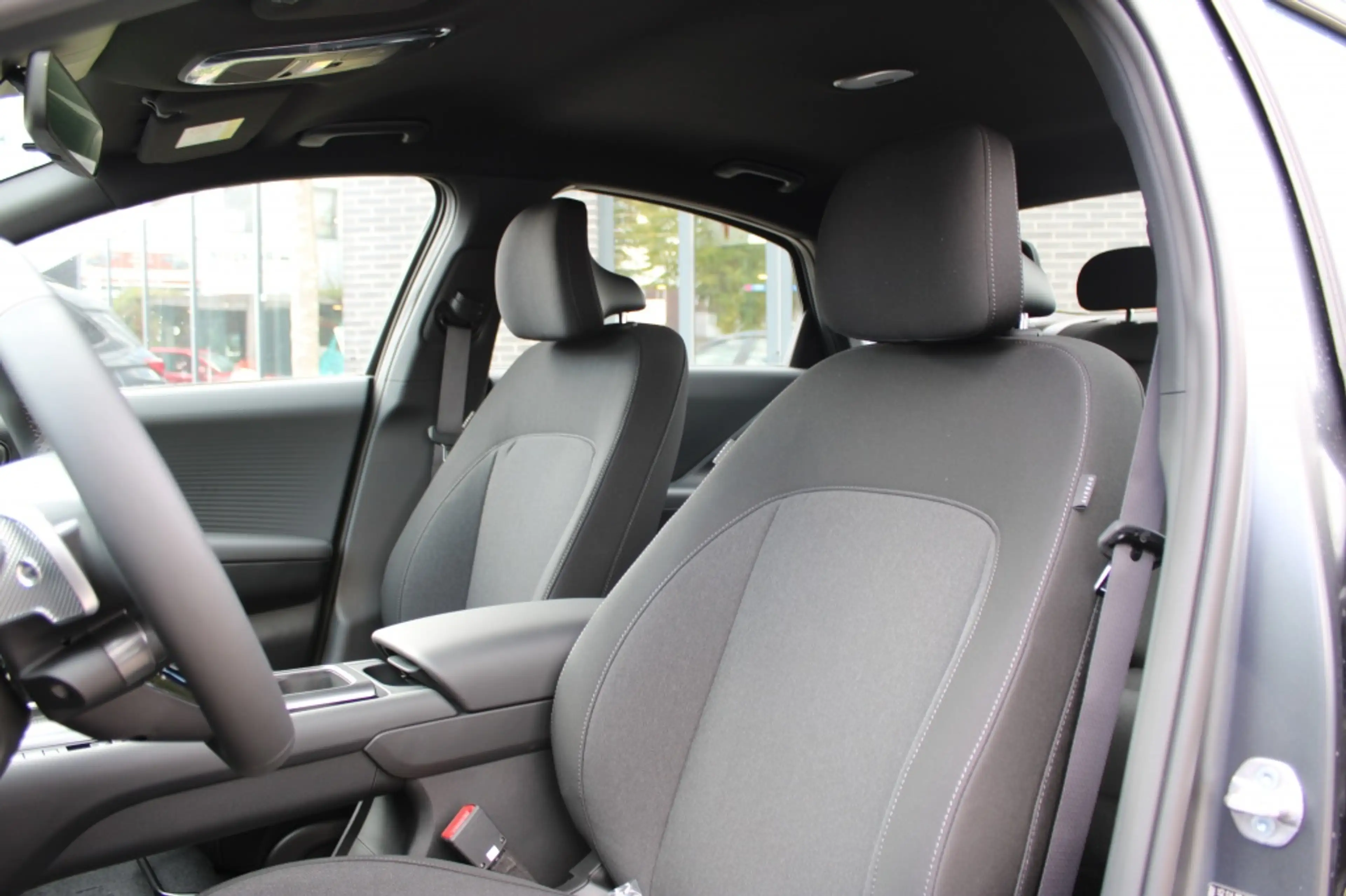 Hyundai IONIQ 6 Pure Edition 63 kWh RWD — photo 10