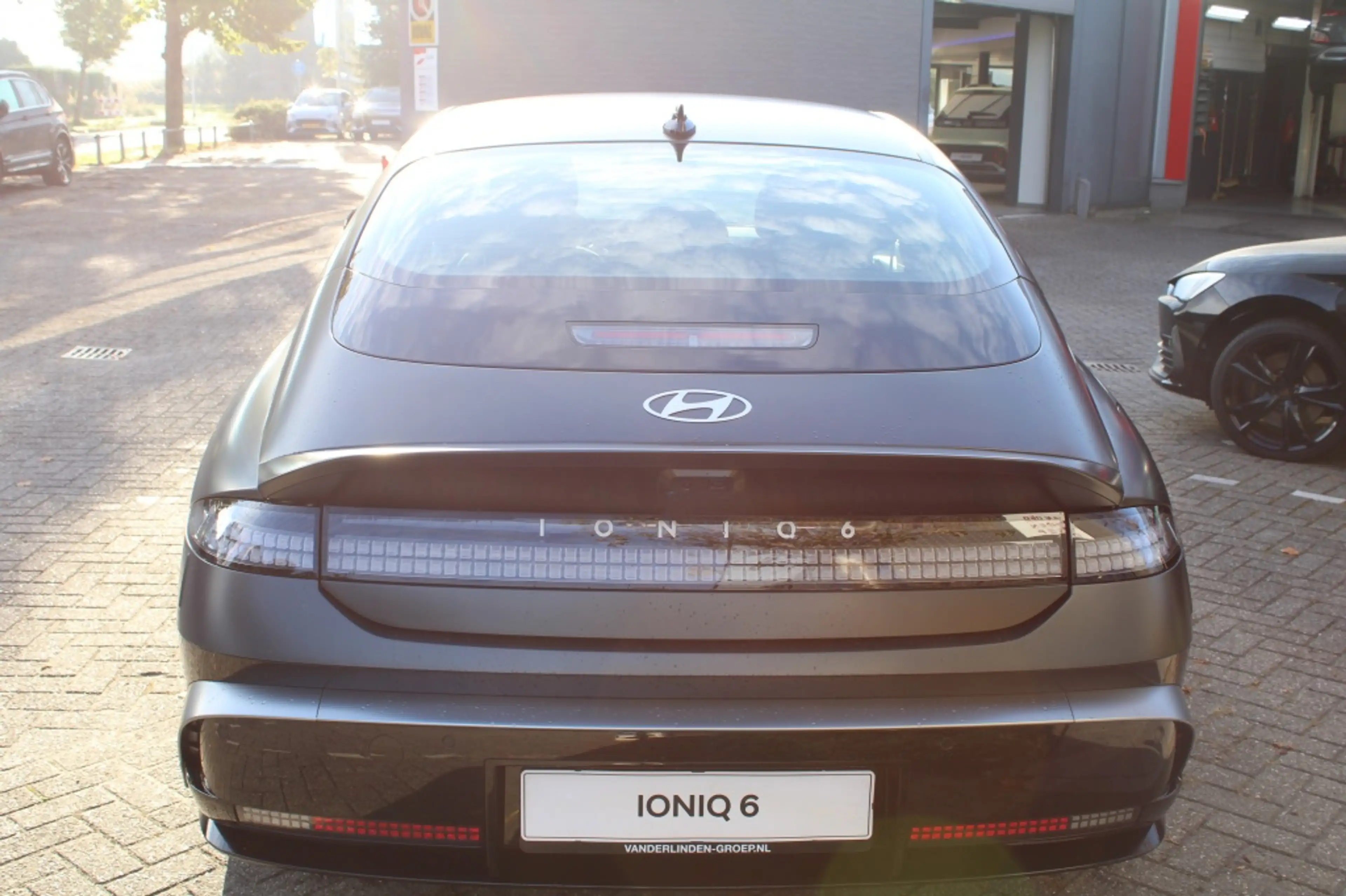 Hyundai IONIQ 6 Pure Edition 63 kWh RWD — photo 6