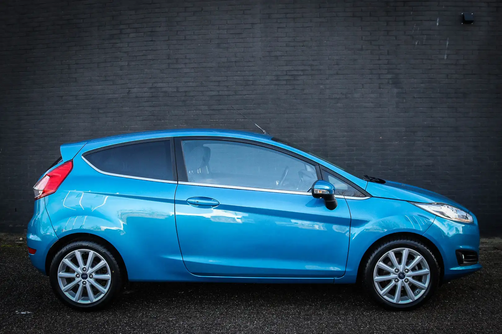 Ford Fiesta 1.0 EcoBoost Titanium Airco/Navi Blau - 2