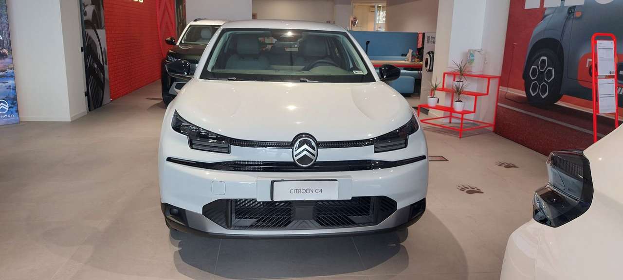Citroen C4 PureTech 130 S&S EAT8 - PLUS