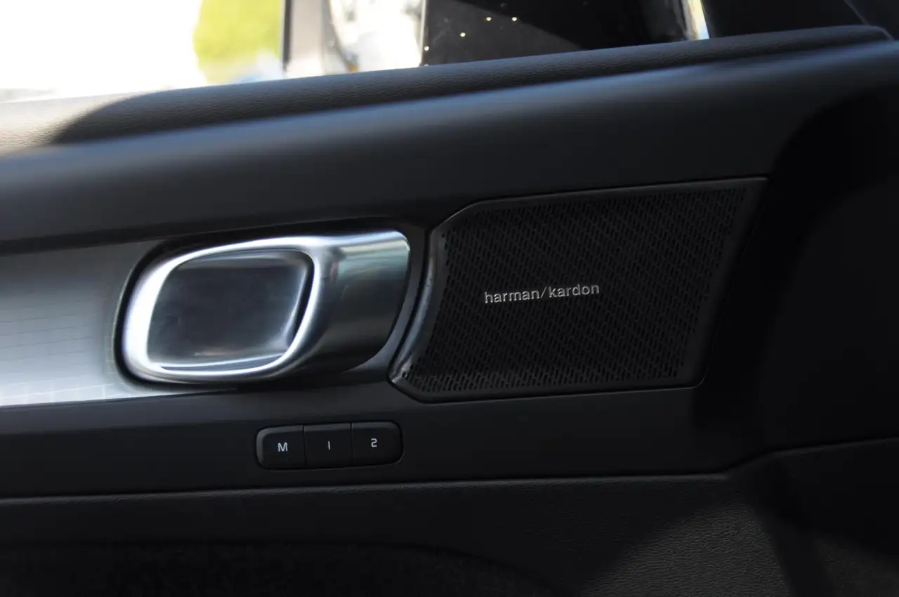 Volvo XC40 T4 211PK Plug-in hybrid Plus Dark / Panoramadak /, миниатюра 10