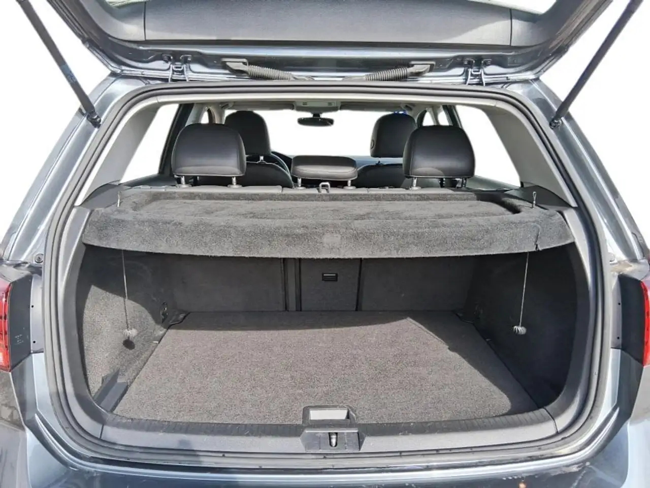 Volkswagen Golf снимка Volkswagen Golf