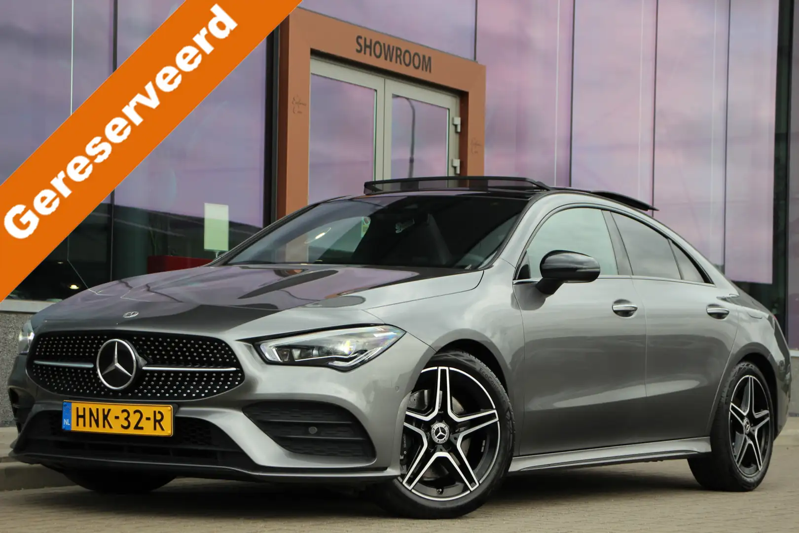 Mercedes-Benz CLA 220 4MATIC Premium Plus AMG | PANO | MEMORY | ACC | CA siva - 1