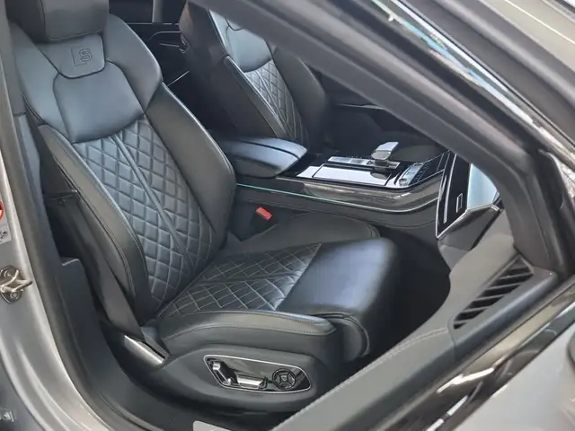 Audi A8 60 TFSI e quattro Lang Ansicht 13